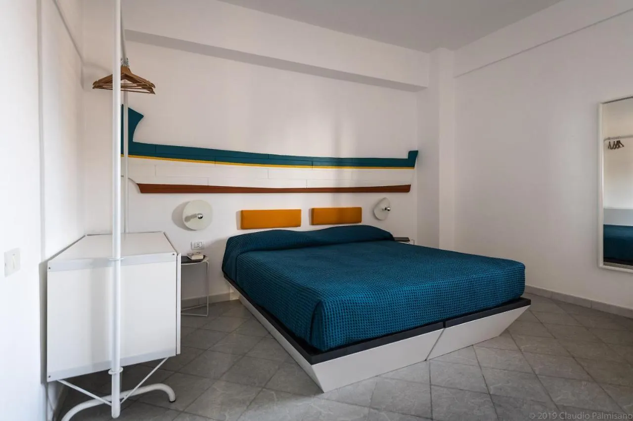 Hotel Pelaghea Linosa