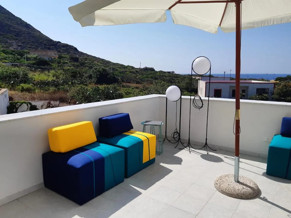 Hotel Pelaghea Linosa 3*,